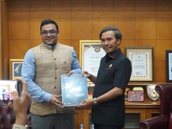 Ketua DPRD Jambi Lobi Konsulat India Naikan Harga Pinang-Batu Bara