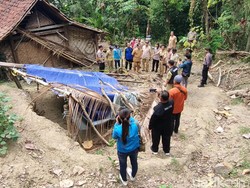 Peneliti UGM Terheran-heran dengan Lubang Misterius di Kulon Progo