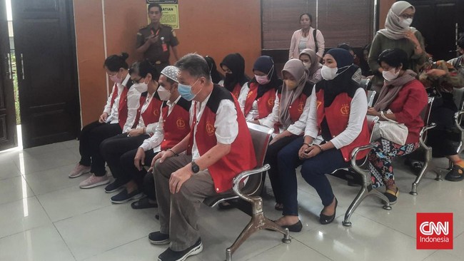 Pengadilan Negeri Jakarta Selatan menjatuhkan vonis empat tahun penjara terhadap Metty Kapantow, terdakwa kasus penganiayaan ART asal Pemalang.