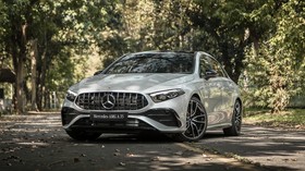 Tanpa Seremoni, Mercedes-Benz Indonesia Luncurkan 2 Model 'Liar'