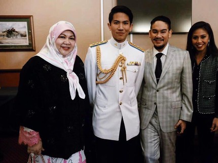 Terpopuler: Potret Pangeran Mateen & Ibunda yang Jarang Tersorot