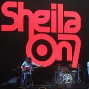 4 Fakta Menarik di Balik Viralnya Penampilan Kejutan Sheila On 7 di We The Fest 2023