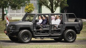 Prabowo Sopiri Jokowi Naik Maung Modifikasi Khusus Presiden