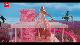 VIDEO: Ladies First, Barbie Ungguli Box Office Hollywood Oppenheimer