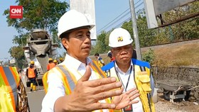 VIDEO: Jokowi: Sejak Saya Kecil Jalan Ini Gak Pernah Beres
