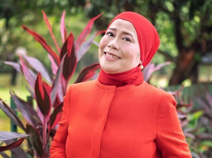 Begini Cara Dewi Yull agar Anak-anak dari Ray Sahetapy Bisa Memaafkan Sang Ayah