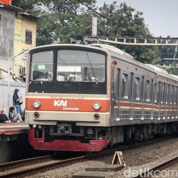 Rekap Viralnya Wacana Subsidi KRL Jabodetabek Pakai NIK di 2025, Warganet: Transportasi Umum untuk Semua!