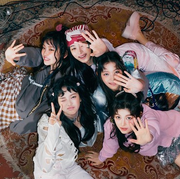 Lirik Lagu ETA - NewJeans