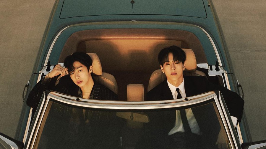 Lirik Lagu Love Me a Little - Shownu & Hyungwon MONSTA X