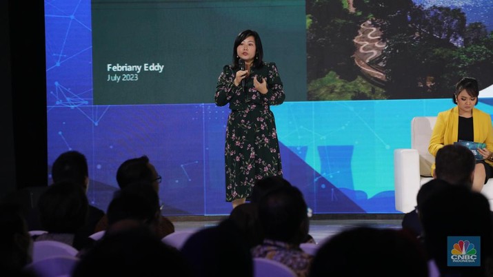 President Director of PT Vale Indonesia, Febriany Eddy attending the 'Nickel Conference 2023' event in Jakarta, Tuesday (25/7/2023).  (CNBC Indonesia/Faisal Rahman)