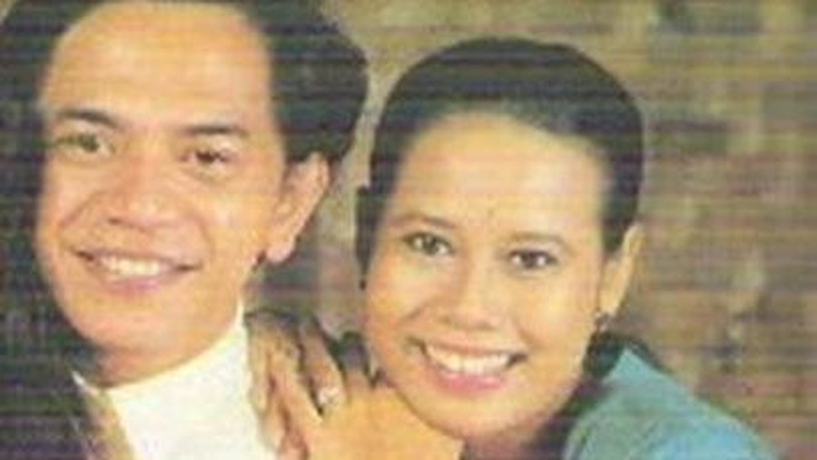 Ray Sahetapy dan Dewi Yull Ray Sahetapy dan Dewi Yull