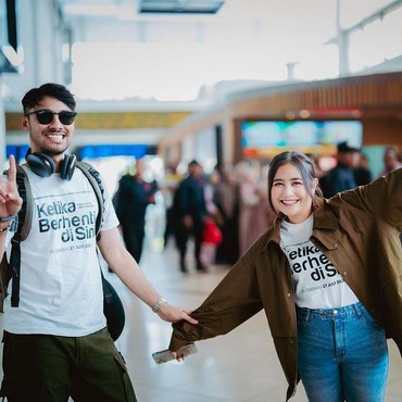 Refal Hady Ungkap Hal yang Bikin Jatuh Cinta ke Prilly Latuconsina