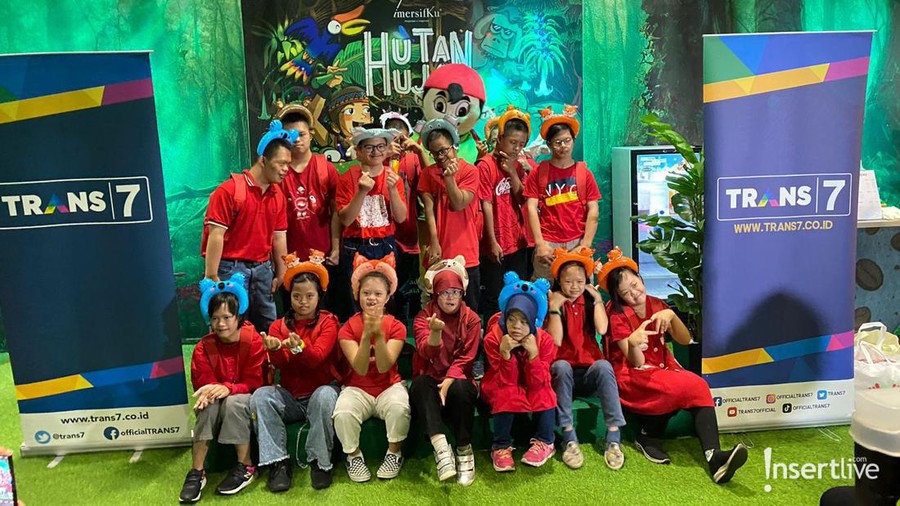 TRANS 7 Nge-bolang Bersama Anak dengan Down Syndrome
