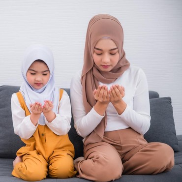 Lirik Sholawat Ya Badrotim, dengan Arab, Latin, dan Terjemahan