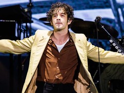 Profil Matty Healy The 1975, Vokalis Kontroversial-Rumor di Album Taylor Swift