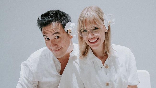 13 Tahun Menikah dengan Viola, Daniel Mananta: Pernikahan Kita Menang Lagi tapi….