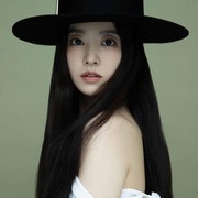 Simak Potret Terbaru Aktris Cantik Park Bo Young untuk DAZED Korea, Stunning!