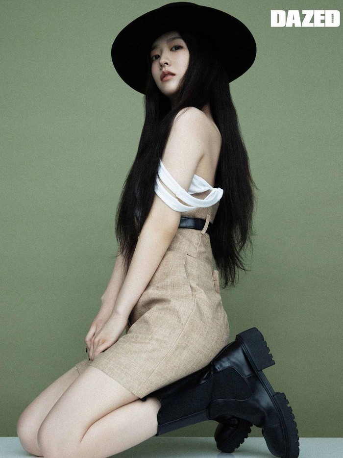 Sementara itu, Park Bo Young resmi comeback melalui film layar lebar 'Concrete Utopia' bersama Park Seo Joon yang rilis pada 9 Agustus 2023 mendatang./ Foto: instagram.com/boyoung0212_official