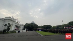 Jokowi Minta Lulusan Akmil dan Akpol 2023 Jaga TNI-Polri Tetap Akur