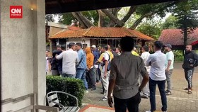 VIDEO: Acara Diskusi Partai Golkar Ricuh, Wartawan Dipukul HP Dirampas