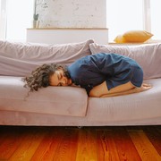 Bikin Nggak Nyaman, Berikut 5 Cara Mengobati Ambeien Secara Alami di Rumah!