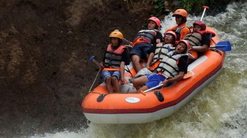 Berbatasan dengan Provinsi Gorontalo, Desa Pionoto tak mau kalah bersaing dalam menghadirkan lingkungan desa berkualitas.