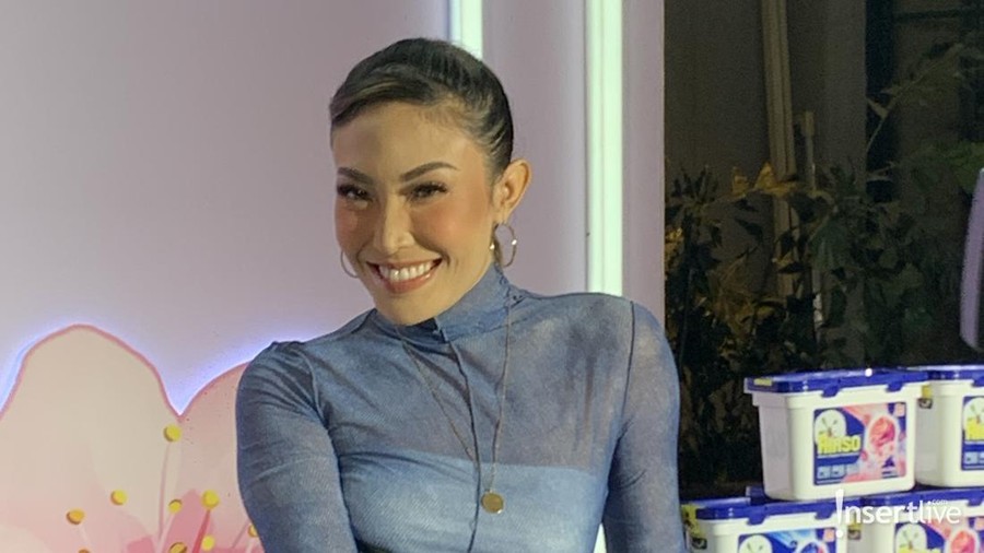Aayu Dewi