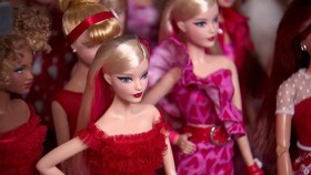 Wanita Asal New York Habiskan Puluhan Juta Operasi Hidung Bak Barbie