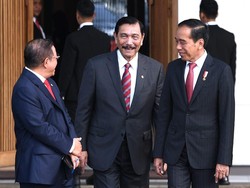 Luhut Tegaskan Loyal ke Jokowi: Komandan yang Patut Didukung at All Cost