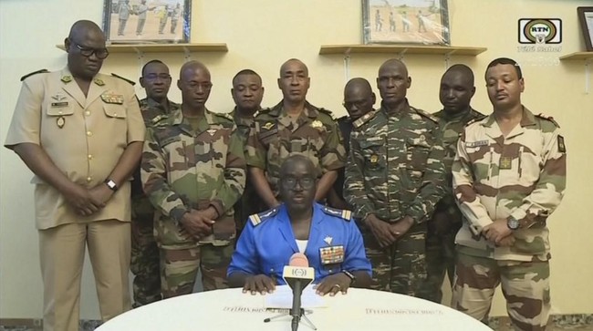 Junta militer yang mengambil alih kekuasaan di Niger mengusir duta besar Prancis untuk negara itu usai gonjang-ganjing pascakudeta pada 26 Juli lalu.