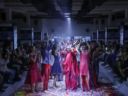 Peragaan Teatrikal Lakon Indonesia Jadi Penutup Manis JF3 Fashion Fest 2023
