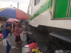 Larangan KAI Agar Pedagang Tak Berjualan di Pasar Ekstrem Kerap Diacuhkan