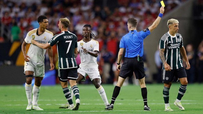 Pemain Real Madrid Jude Bellingham memuji bek tengah Manchester United, Lisandro Martinez yang sempat ribut dengan dirinya dalam laga uji coba pramusim.