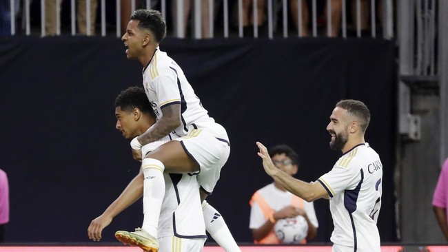 Real Madrid berhasil mengalahkan Manchester United dalam laga Soccer Champions Tour di Houston, Kamis(27/7) pagi WIB.