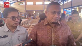 VIDEO: Andre Rosiade Sebut Dukungan Jokowi Ke Prabowo Sangat Jelas