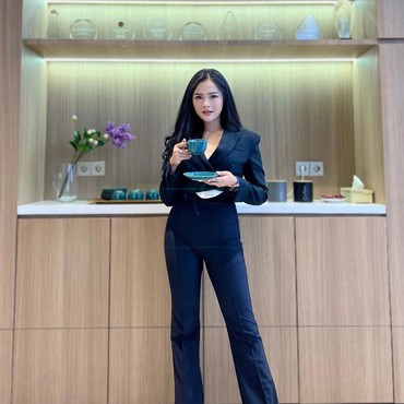 Dituding Jadi Simpanan Pejabat, 7 Gaya Mewah Bella Bonita Jadi Sorotan