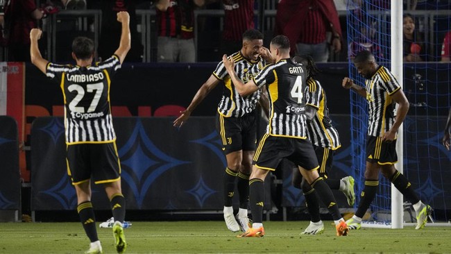 Juventus dipastikan tidak akan berlaga di kompetisi Eropa musim ini setelah UEFA menghukum Si Nyonya Tua berlaga di Europa Conference League.
