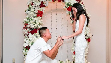 img-title 7 Momen Romantis Citra Aulia Eks Pacar Al Ghazali Dilamar Cucu Konglomerat