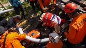 FOTO: Evakuasi Penambang Emas di Banyumas