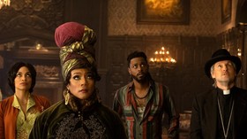 5 Rekomendasi Film Akhir Pekan, Haunted Mansion hingga Smugglers