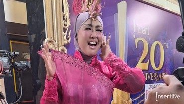 Intip Penampilan Totalitas Selebritas Tanah Air di Red Carpet HUT Insert ke-20