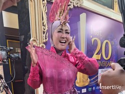 Intip Penampilan Totalitas Selebritas Tanah Air di Red Carpet HUT Insert ke-20