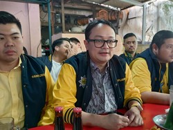 AMPI Heran Bahlil Mau Maju Ketum Golkar: Beliau Sempat Ngaku Bukan Kader