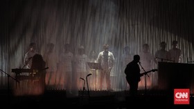 FOTO: Magis Konser Rimpang Efek Rumah Kaca Bius Penonton