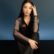 Shin Se Kyung Tampil Karismatik dengan Pesona 'Mahal' di Pemotretan Terbaru bersama ELLE Korea
