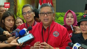 VIDEO: Gibran Bantah Jadi Jurkam Ganjar, Hasto: Itu Diedit