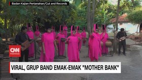 VIDEO: Viral, Grup Band Emak-Emak 