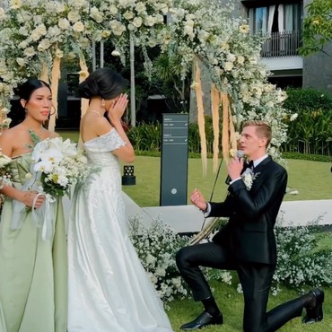 Lucinta Luna & Alan Kekasih Bule Resmi Tunangan: Ratu Akan Dihalalkan