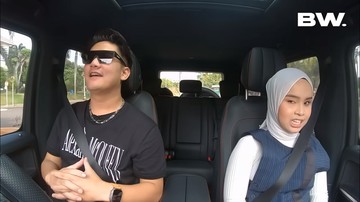 PUTRI ARIANI SEBUT BOY WILLIAM TAK TAMPAN