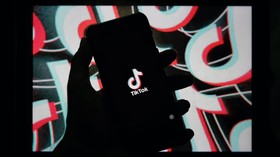 Manfaatkan Platform Analitik untuk Pahami Statistik TikTok